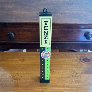 Tenzi Dice Game with Green and Black Case